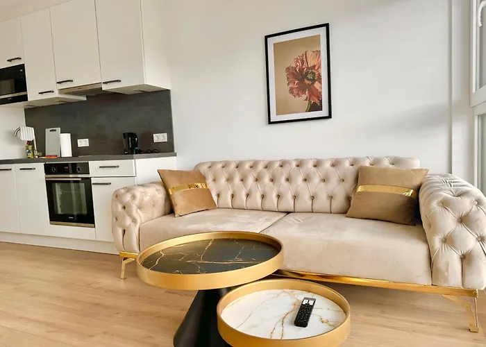 Luxury Rooftop With Balcony - 15 Min To Center Apartamento