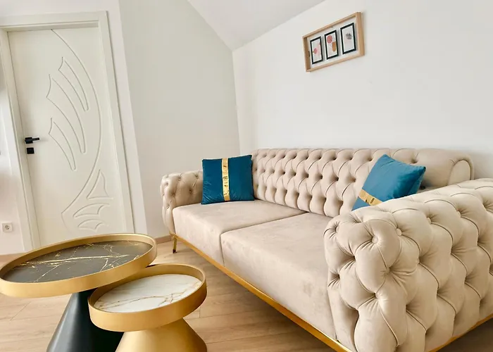 Apartamento Luxury Rooftop With Balcony - 15 Min To Center